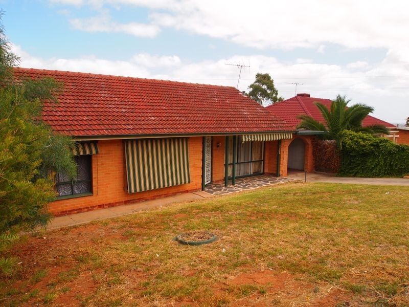 7 Murrell Road, Para Hills SA 5096