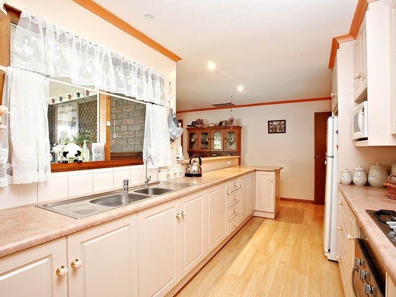 7 Hero Court, Modbury Heights SA 5092