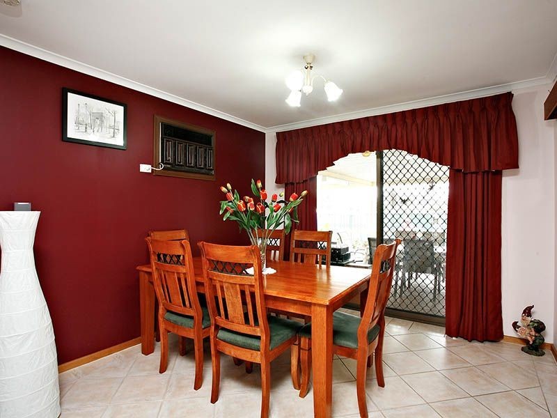 7 Hero Court, Modbury Heights SA 5092