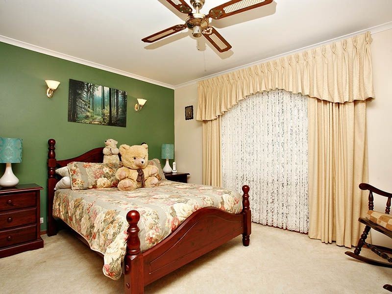 7 Hero Court, Modbury Heights SA 5092