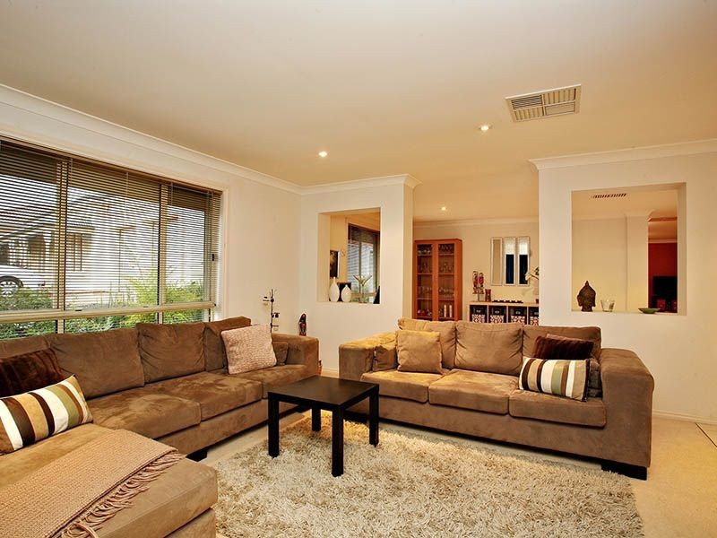 5 Phyllis Court, Wynn Vale SA 5127