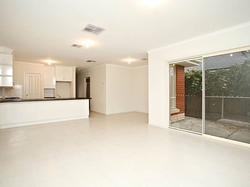 4 Berryman Drive, Modbury SA 5092