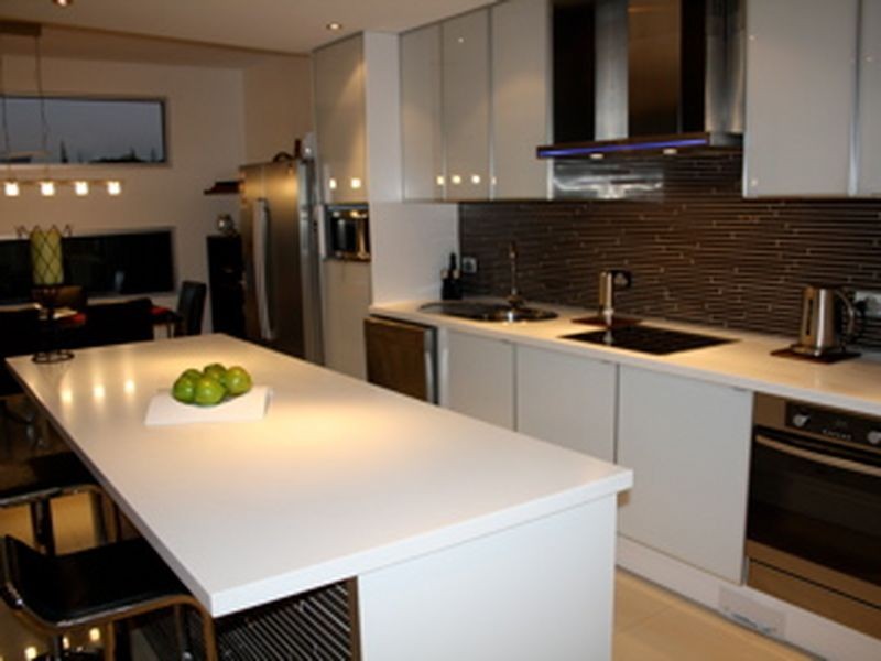 8 Macmillan Avenue, Mawson Lakes SA 5095