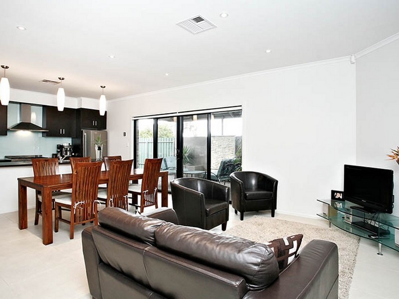 1B Elm Road, Campbelltown SA 5074