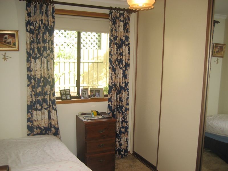 1/33 Doxiadis Street, St Agnes SA 5097