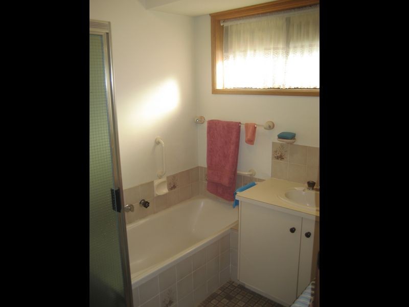 1/33 Doxiadis Street, St Agnes SA 5097