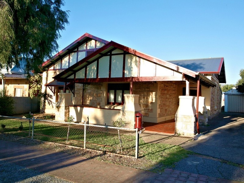 7 Chapel Street, Campbelltown SA 5074