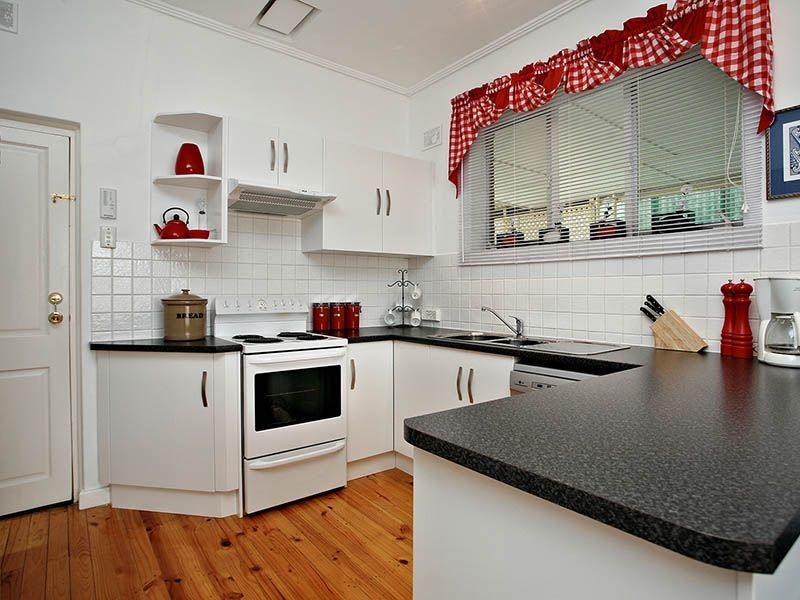 48 The Strand, Brahma Lodge SA 5109