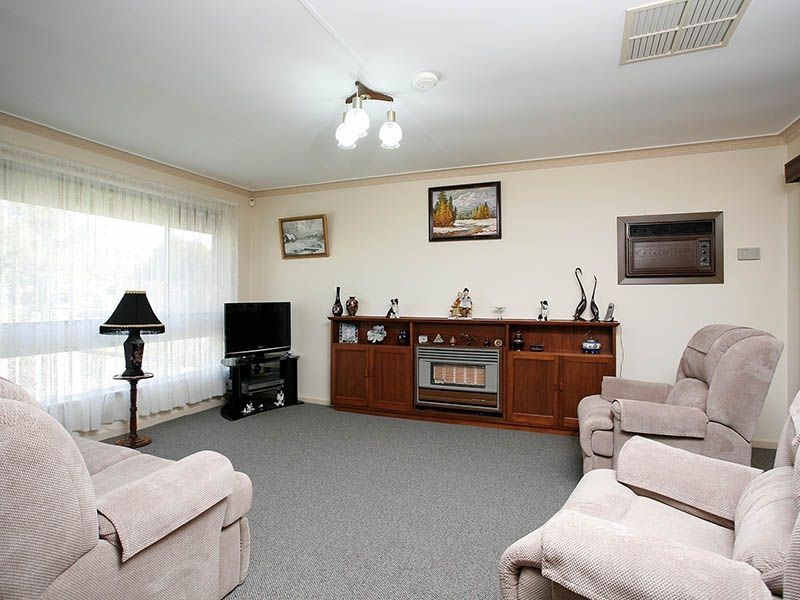 10 Shackleton Avenue, Ingle Farm SA 5098