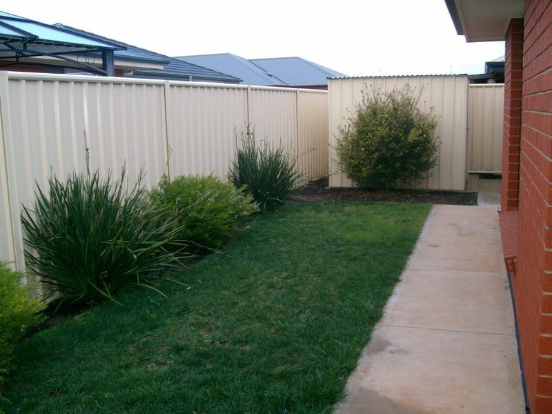 13 Hampshire Street, Burton SA 5110