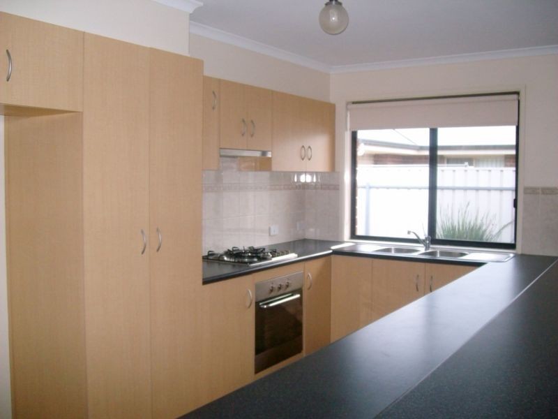 13 Hampshire Street, Burton SA 5110