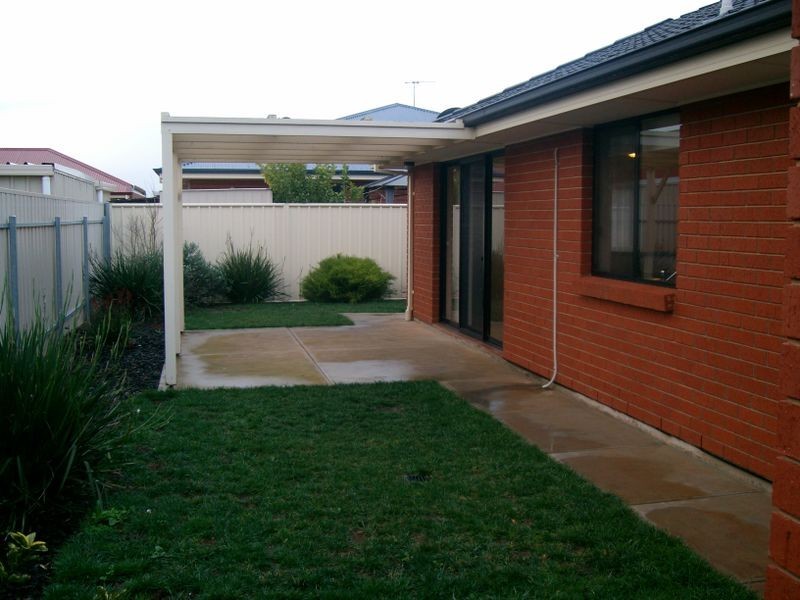 13 Hampshire Street, Burton SA 5110