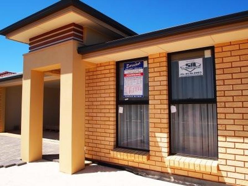 15 (Lot 10 St Clair Parade, Andrews Farm SA 5114