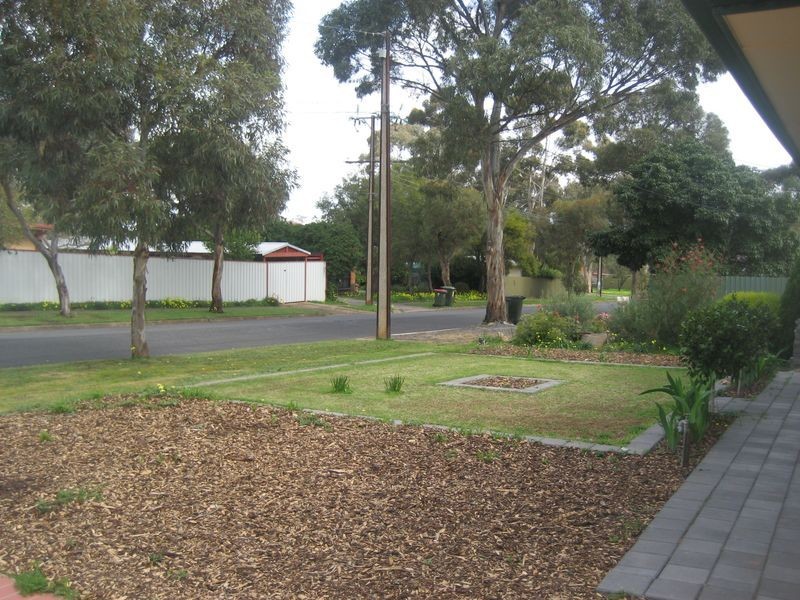 22 Leabrook Drive, Para Hills SA 5096
