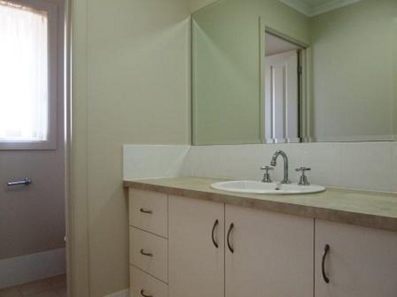 182 (Lot 1 President Avenue, Andrews Farm SA 5114