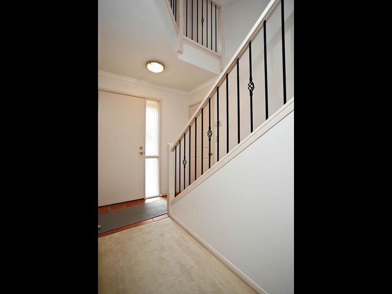 8/1 Glenbrae Close, Wynn Vale SA 5127