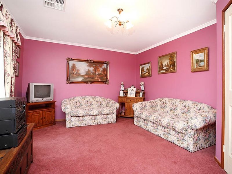 27 Martindale Place, Walkley Heights SA 5098