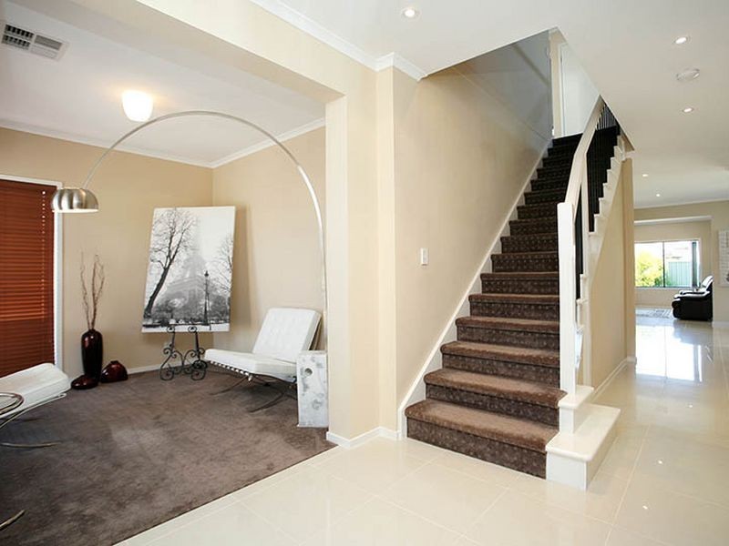 32 Newland Way, Mawson Lakes SA 5095