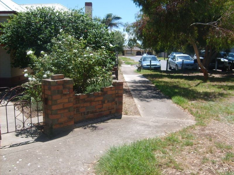 21 Edgecombe Street, Woodville North SA 5012