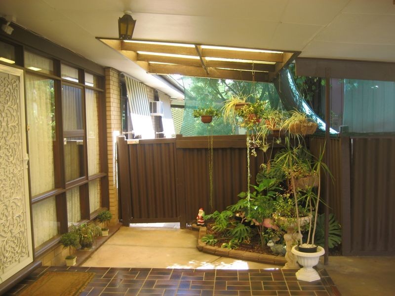 170 Milne Rd, Para Hills SA 5096