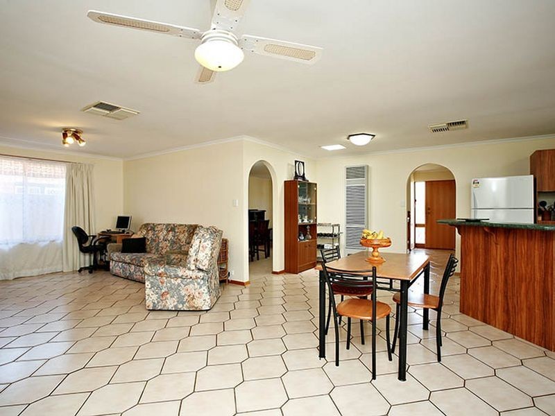 6 Oakvale Place, Wynn Vale SA 5127