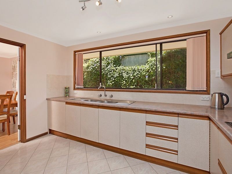 6 Birkdale Close, Fairview Park SA 5126