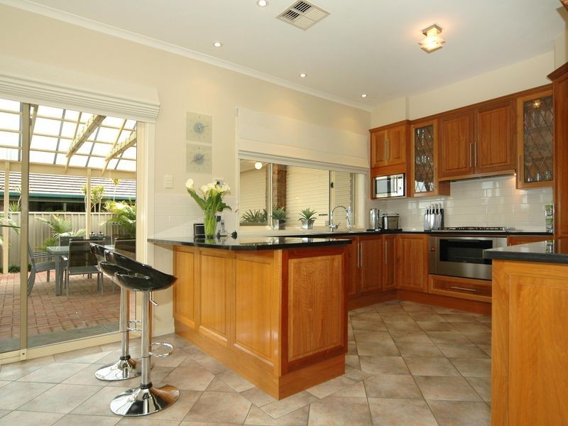 14 Ayles Court, Greenwith SA 5125