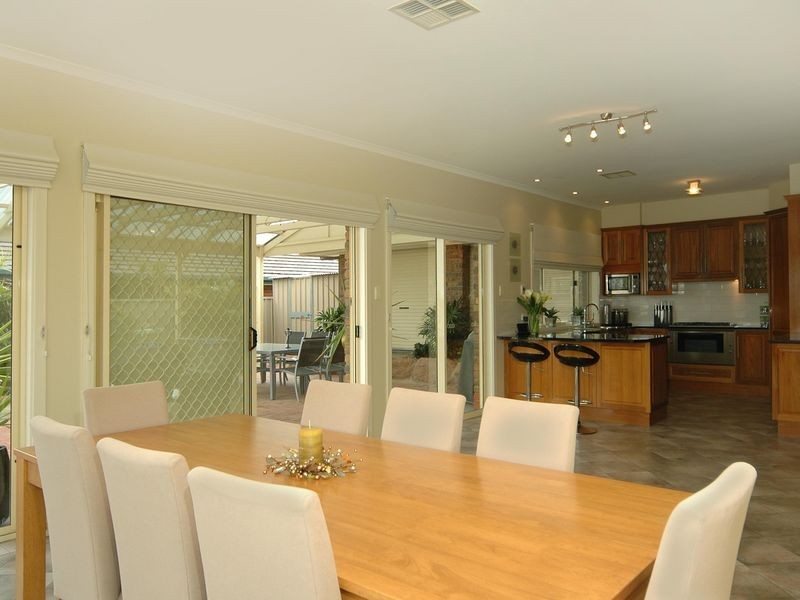 14 Ayles Court, Greenwith SA 5125