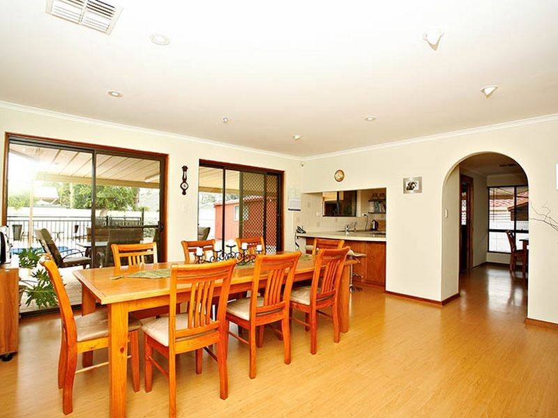 45 Volare Avenue, Para Vista SA 5093