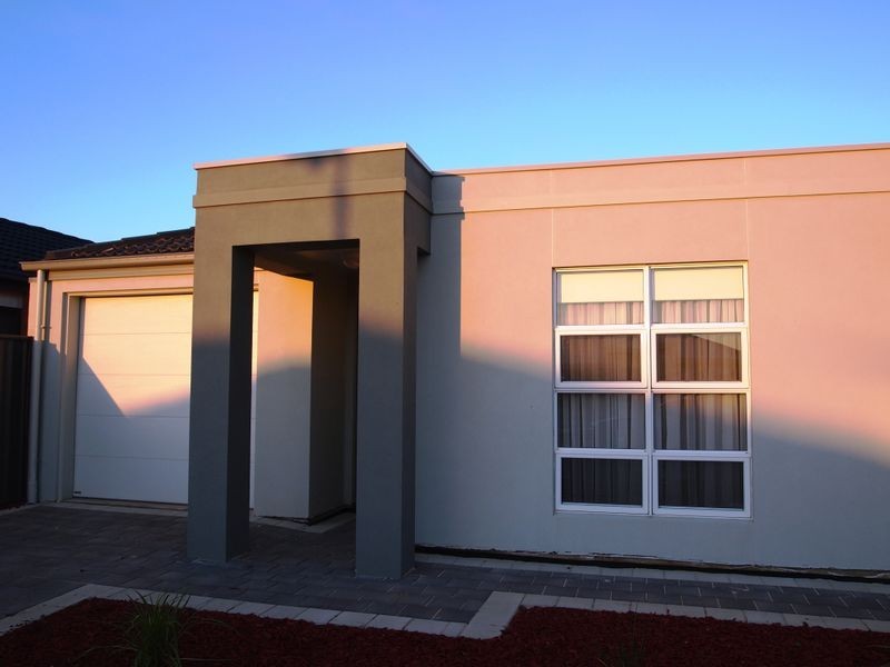 81 Riesling Crescent, Andrews Farm SA 5114