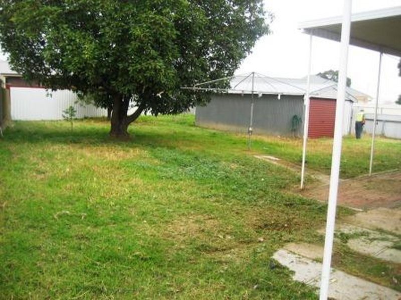 2 Shalford Terrace, Campbelltown SA 5074