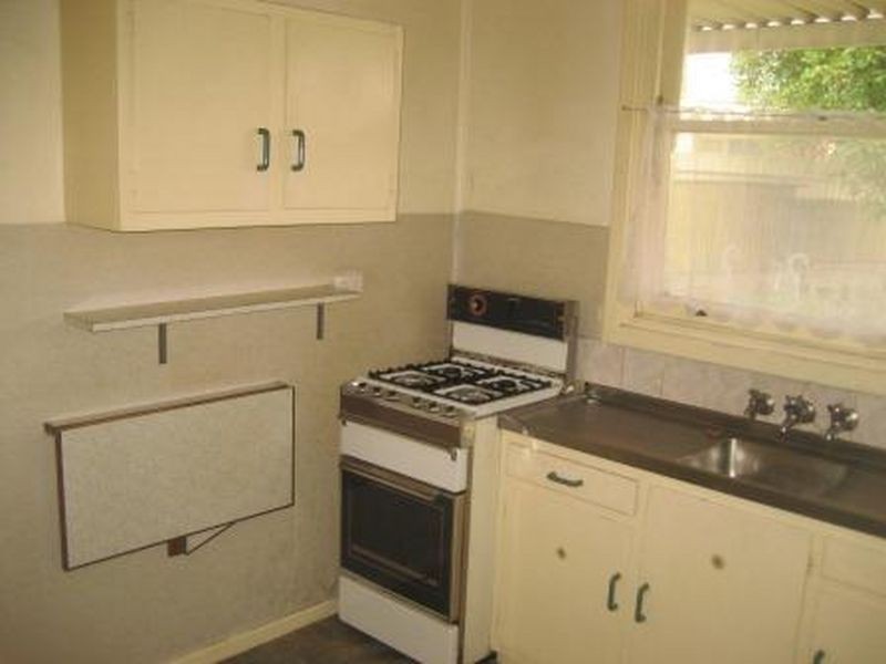 2 Shalford Terrace, Campbelltown SA 5074