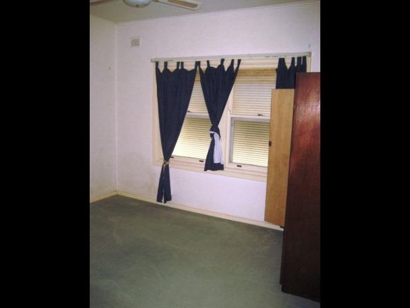 2 Shalford Terrace, Campbelltown SA 5074