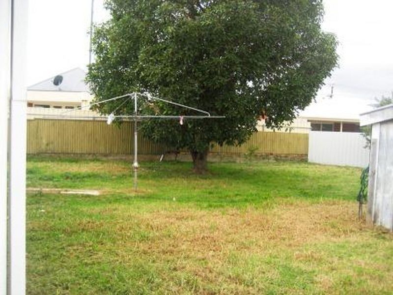 2 Shalford Terrace, Campbelltown SA 5074