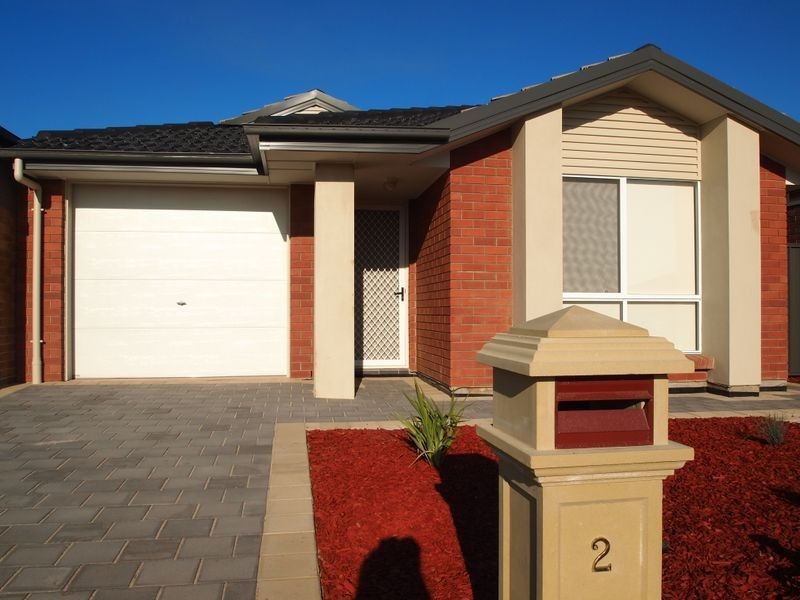 2 Jade Crescent, Munno Para West SA 5115