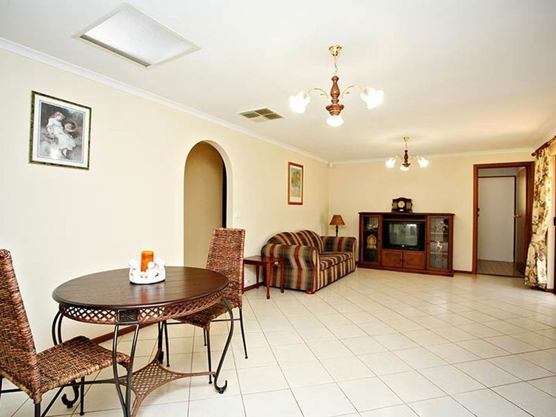 7 John Renwick Place, Modbury Heights SA 5092