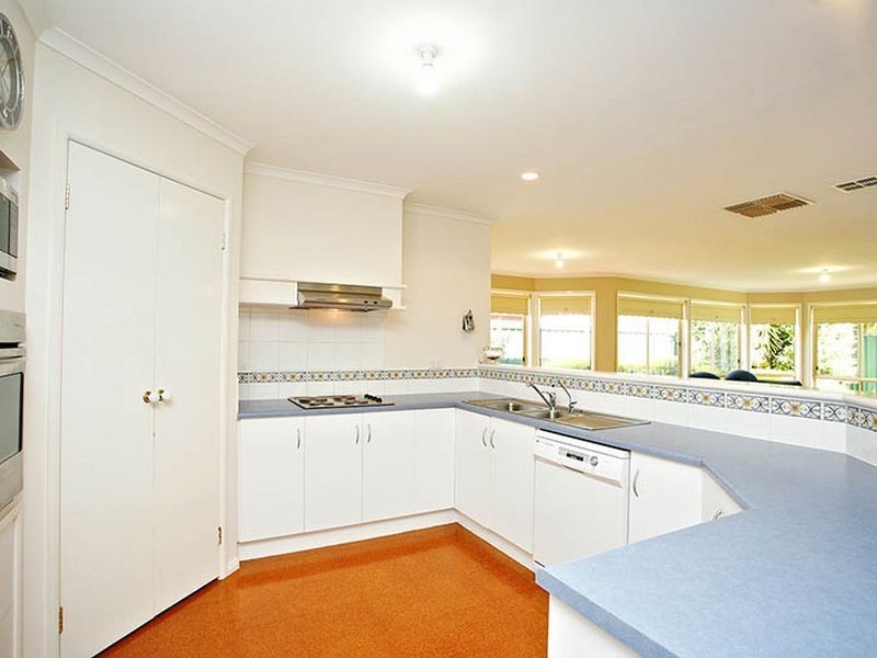 3 Trinity Way, Oakden SA 5086