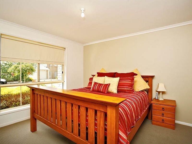 3 Trinity Way, Oakden SA 5086