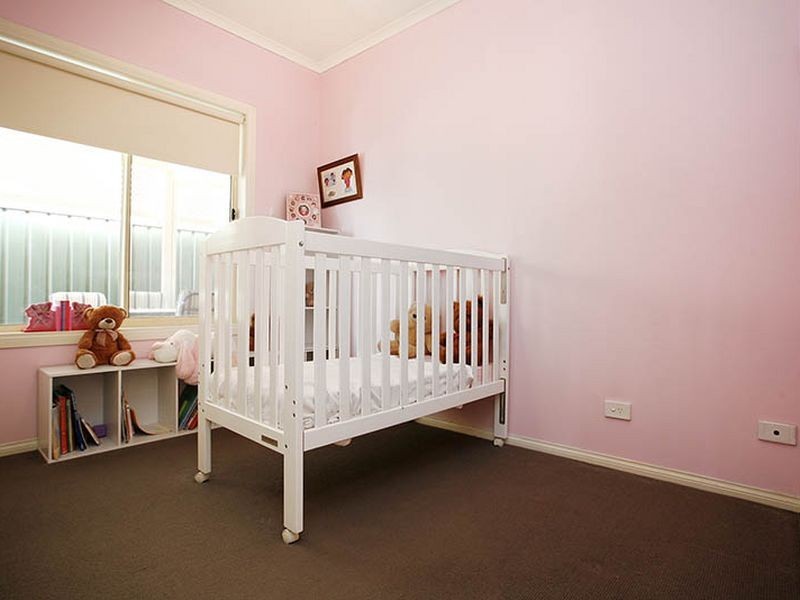 8 Heard Avenue, Mawson Lakes SA 5095