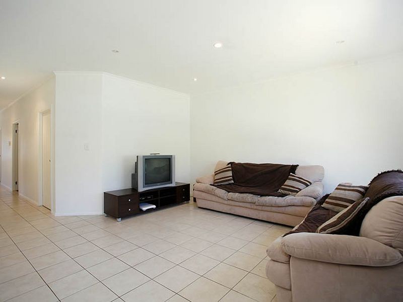 8 Heard Avenue, Mawson Lakes SA 5095