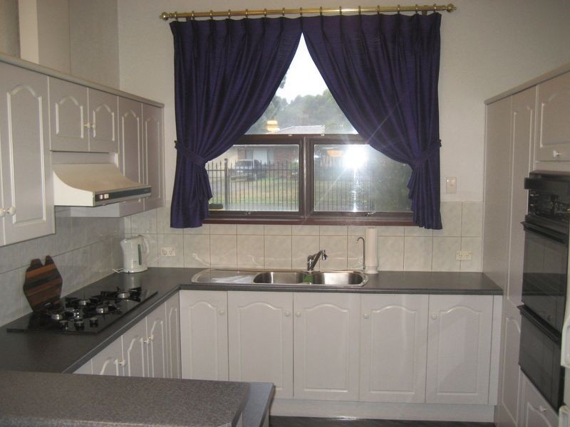 8 Kingsford Smith Street, Modbury Heights SA 5092