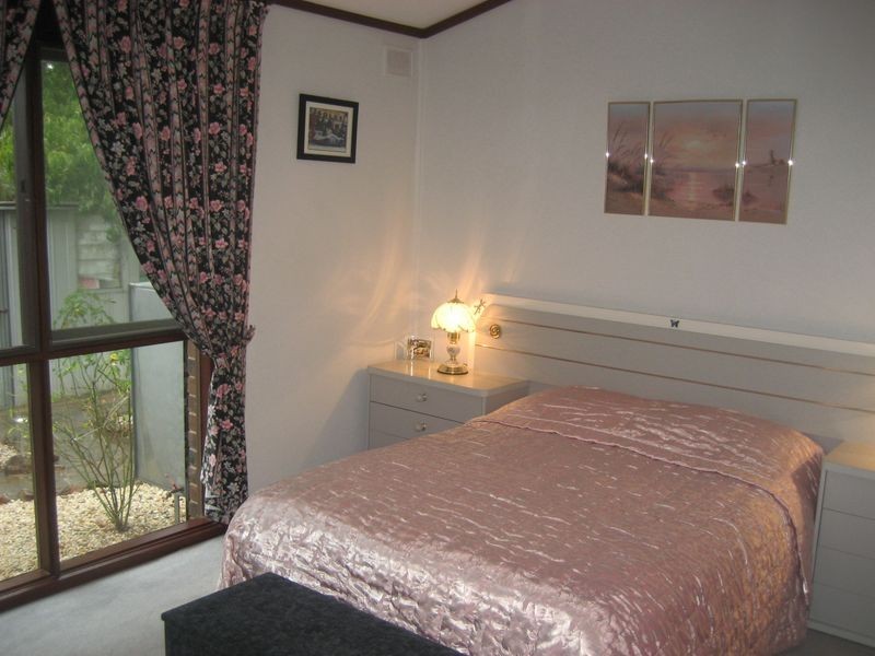 8 Kingsford Smith Street, Modbury Heights SA 5092