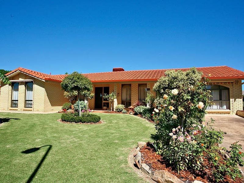 43 Volare Avenue, Para Vista SA 5093