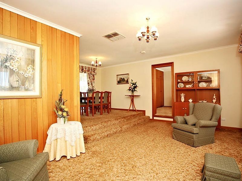 43 Volare Avenue, Para Vista SA 5093