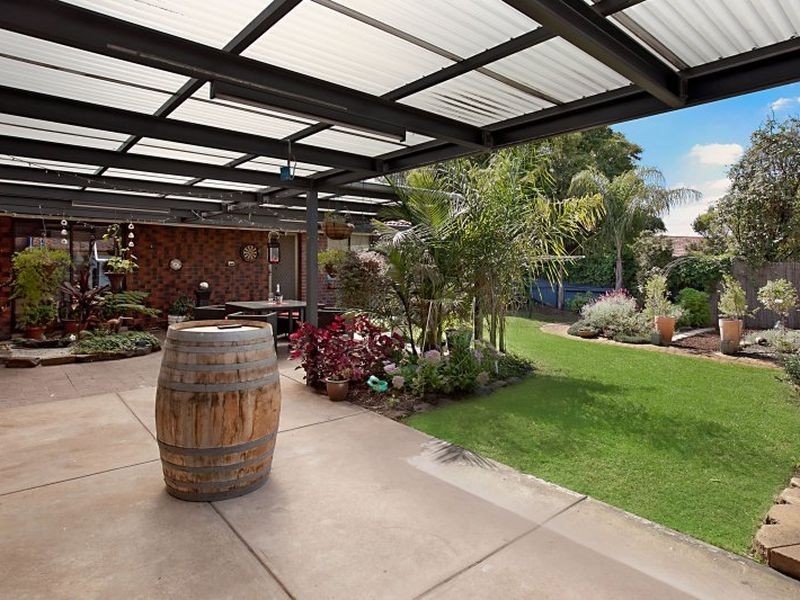55 Currawong Crescent, Modbury Heights SA 5092
