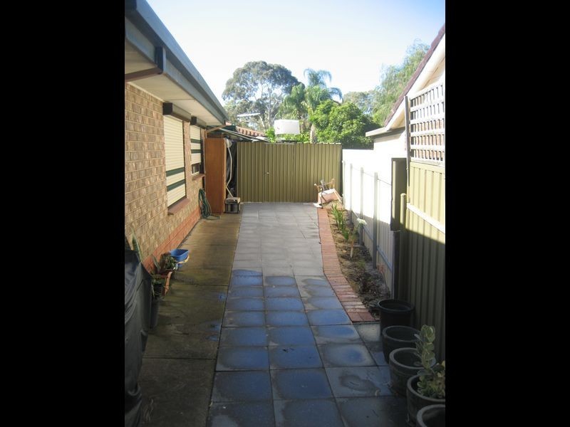2/8 Young Boulevard, Paralowie SA 5108