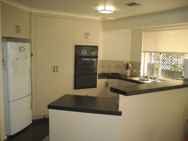 50 Canterbury Drive, Salisbury Heights SA 5109