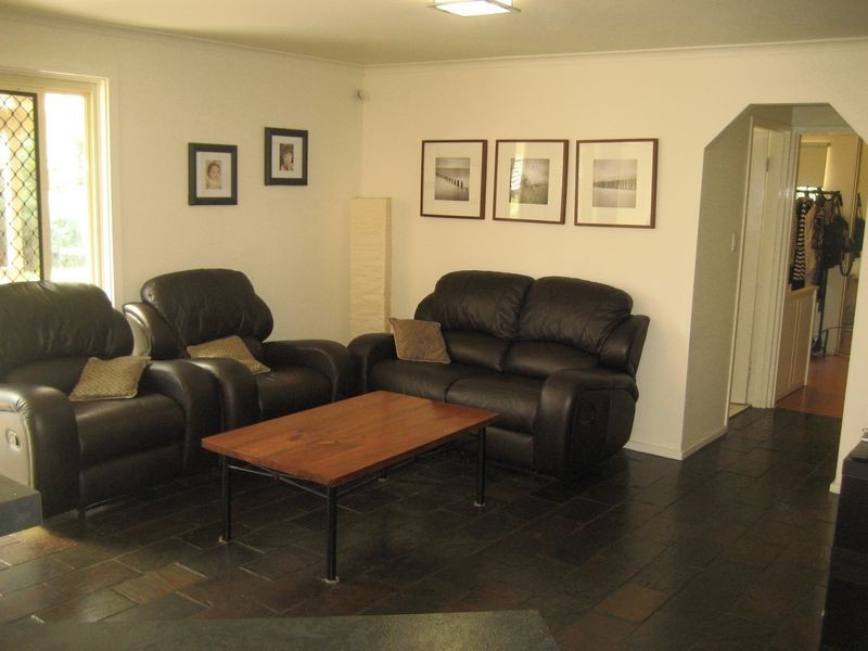 50 Canterbury Drive, Salisbury Heights SA 5109