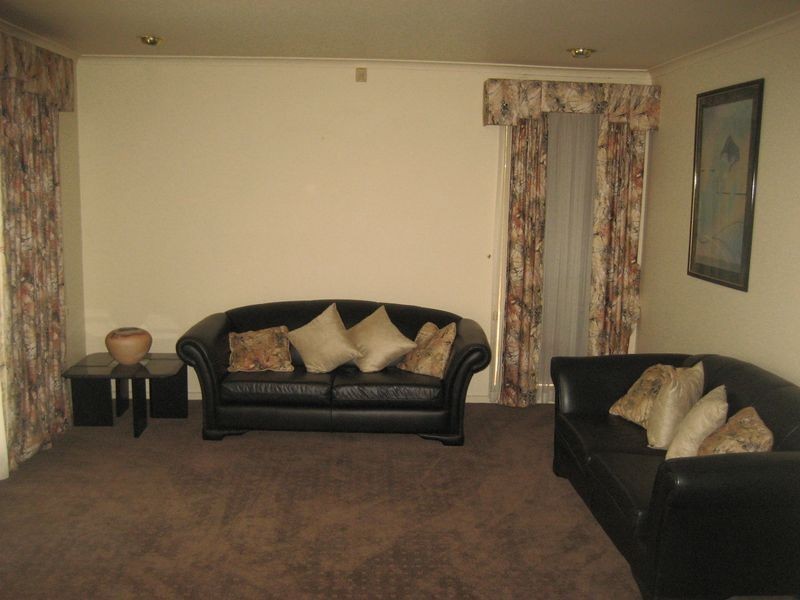 50 Canterbury Drive, Salisbury Heights SA 5109