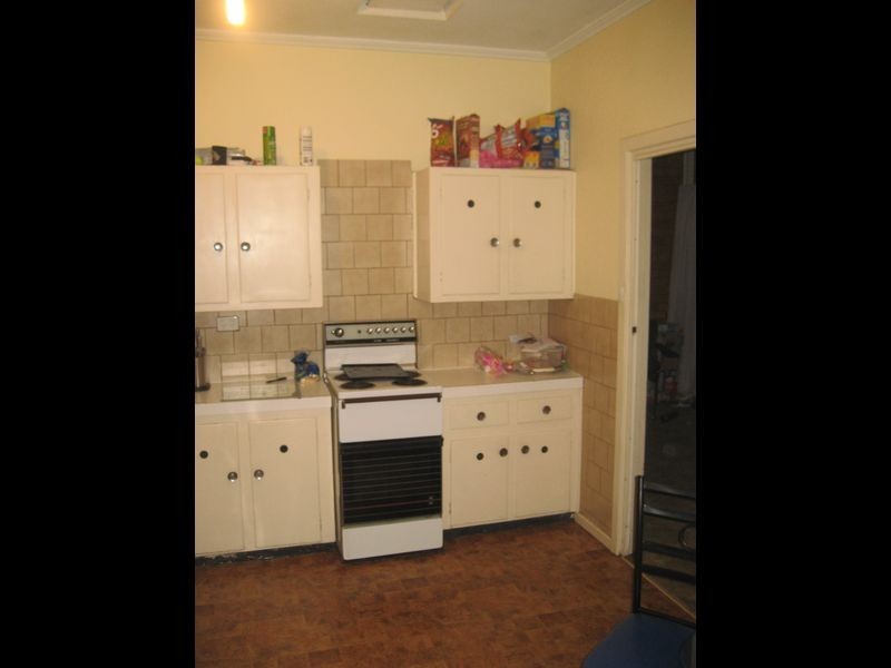 32 Shaftesbury Road, Elizabeth Vale SA 5112